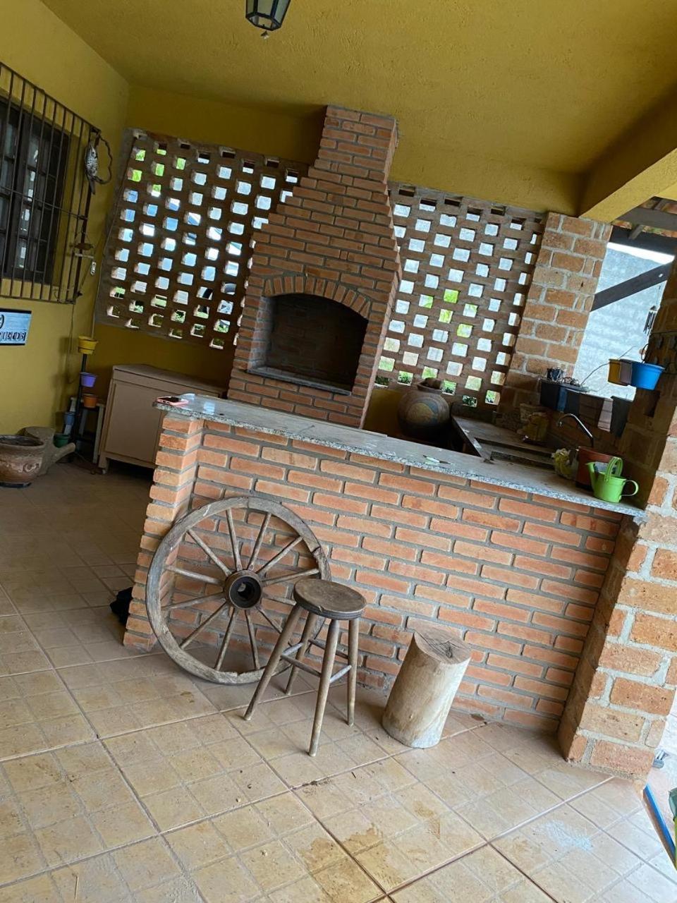 Chacara Santa Fe Guest House อีบิวนา ภายนอก รูปภาพ